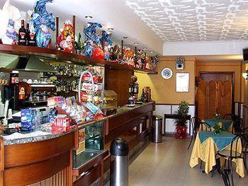 Nespolo D'oro Hotel