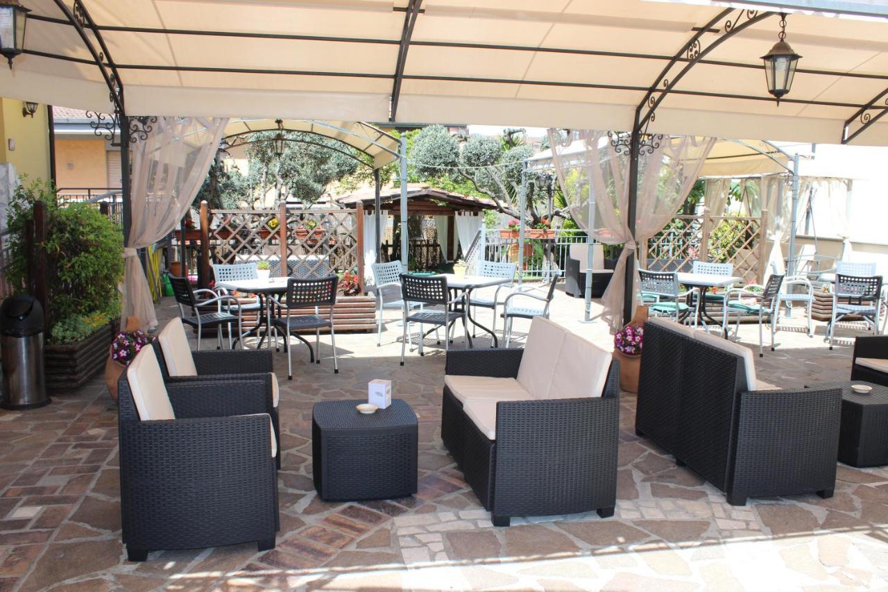 Nespolo D'oro Hotel Lariano