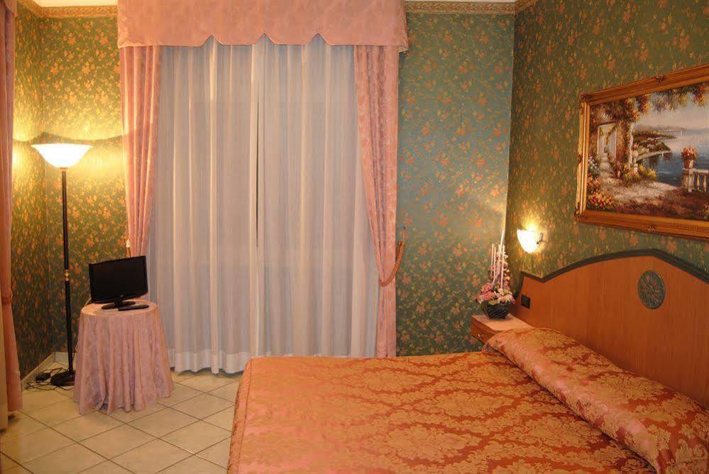 Hotel Nespolo D'oro 3*